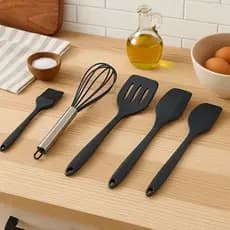 Kit 5 Utensílios de Cozinha em Silicone Espátulas e Batedor Pincel Resistentes Cores Sortidas