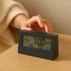 Relógio Despertador Digital LCD Hora Data Temperatura Umidade CORES SORTIDAS Com Pilhas NÃO INCLUSAS