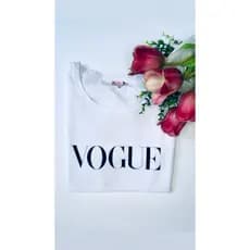 Camiseta Blusa T-Shirt  Revista VG M ao G3 Plus Size moderna e discreta