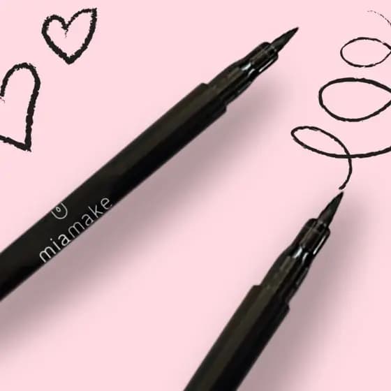 Caneta Delineadora Preta Mia Make para Olhos Delineado Gatinho