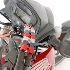 Kit 100 Peças de Clip, adaptador, prendedor, organizador Cabo Moto Vermelho, Preto e Branco