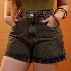 Short Jeans Mom c/ Abertura Lateral - Mocha
