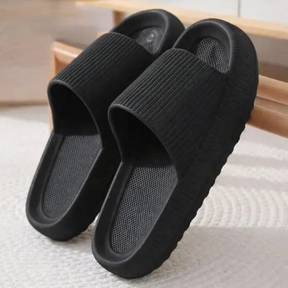 Chinelo Preto Unissex Slide Solado Alto Antiderrapante Conforto Uso Diário Praia Piscina