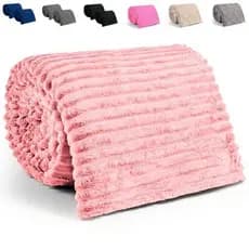 Manta Casal Ou Solteiro Canelada Cobertor Microfibra Aveludada  Para Cama Ou Sofá Antialérgico Macia