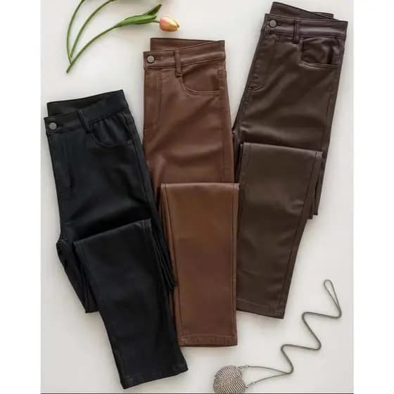 Calça Feminina Resinada Cintura Alta Modeladora Skinny Empina Bumbum Elegante Moda Tendência