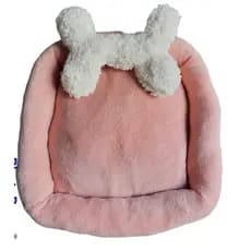 Cama Pet Luxo de Mantinha Quadrada  porte grande 60x60cm Com Ossinho Bigata