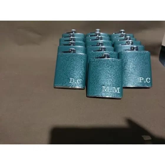 14 cantil verde bordado perola.
