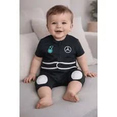 Macacão Curto Mercedes. Fantasia de velocidade formula 1 para bebe. 100% algodão.