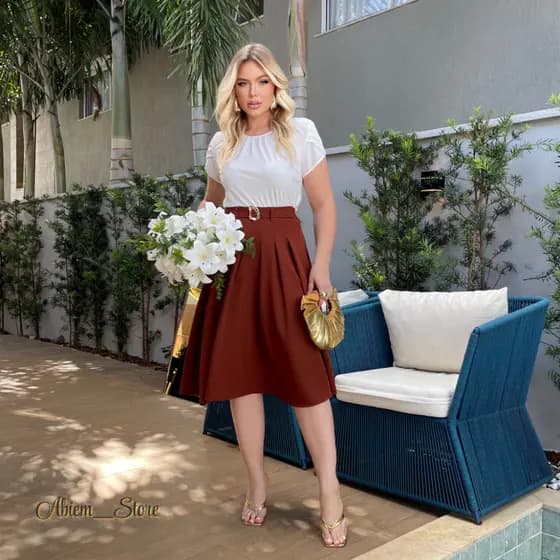 Saia Midi Feminina Alfaiataria com Pregas e Cinto Moda Evangélica Elegante Social Casual Básica