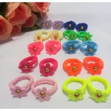 Parzinho de Mini Xuxinha Infantil com Florzinha e meia Pérola Linda e Delicada
