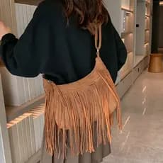 Bolsa feminina franja de ombro e transversal boho chick camurça lançamento