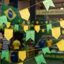 Kit bandeirinha 10 metros varal de seda verde e amarelo para junina copa do mundo 2026