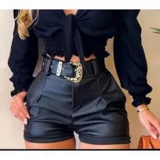 shorts couro fake / shorts feminino couro/ tecido cirrê