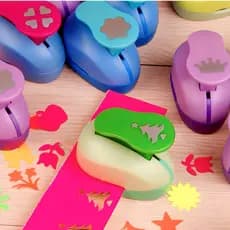 Furador de Papel e EVA Scrapbook Foam Maker Desenhos Figuras Diversas Tamanho G