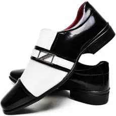 Sapato Social Masculino  em verniz  casamento , Igreja , batizado, preto e branco de Calçar Couro Ecologico
