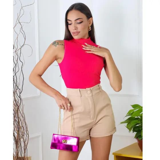 Cropped regata gola alta sem manga tecido Canelado