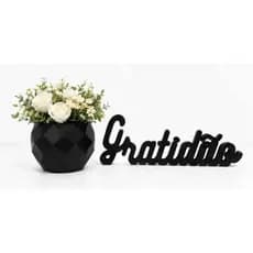 PALAVRA GRATIDÃO + VASO GEOMÉTRICO DECORATIVO