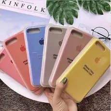 Capa IPhone Case Capinha Silicone Aveludado Camurça iPhone 14 13 12 16 15 XR   (ENVIO COR ALEATORIA)