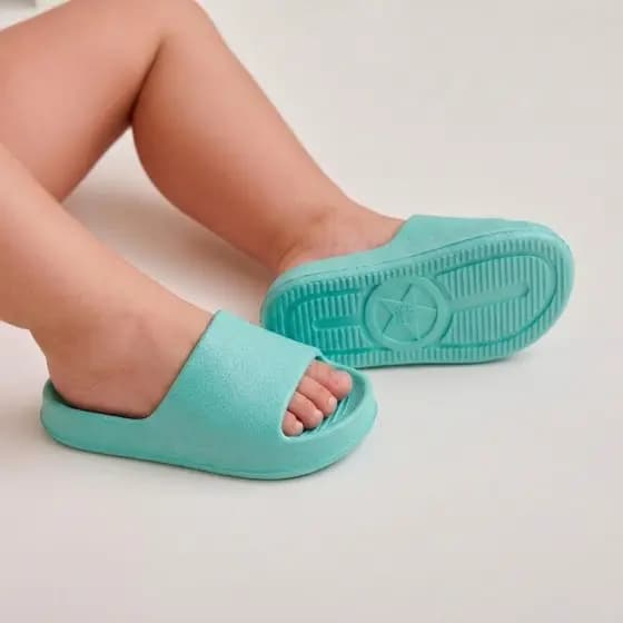 Chinelo Infantil Menino Menina Slide Nuvem Anatômico Macio Piscina Verão Original