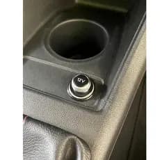 Tampa Tomada 12V Estilo Audi VW BMW Universal 20mm
