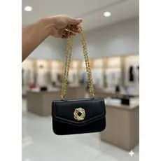 Bolsa Feminina de Ombro Luxo – Couro Sintético Premium, Corrente Dourada, Design Elegante