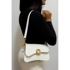Bolsa Feminina de Ombro com Corrente Dourada – Modelo Elegante Premium, Espaçosa e Versátil