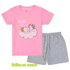 CONJUNTO PIJAMA INFANTIL  TAM. 1/2/3 COM ESTAMPA QUE BRILHA NO ESCURO DE UNICÓRNIGATO, OVELHAO,