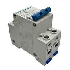 Disjuntor Bipolar DZ47S para Envasadora de Bisnagas Rotativa CATFM 500 R - 16 A