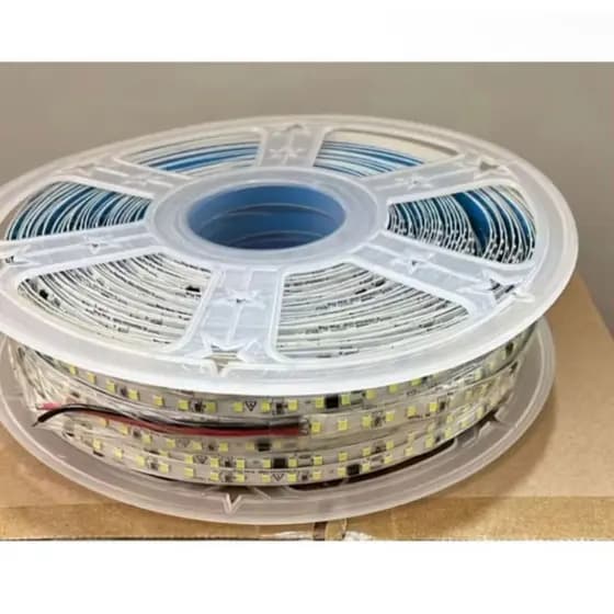 Fita Led Direta 120leds/m Rolo 100mt Não Usa Fonte 3000K/6000K Tensão De Operação