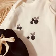 Conjunto 3 peças body com calça moleton e meias bebê  jabuticaba 100% algodão