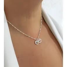 Colar Feminino Personalizado Pingente Pezinhos Até 3 Filhos Prata Banhado
