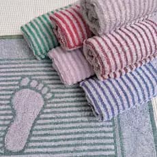 Toalha de Piso Jacquard Pézinho 70cm x 45cm Para Banheiro Toque Macio
