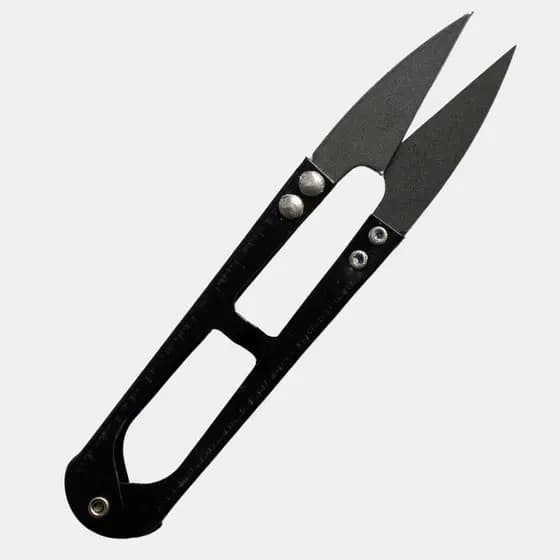Tesoura de Arremate Pique Corte De Linhas Costura Cor Preto