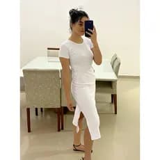 Vestido Branco Midi Canelado Manguinha Com Fendas Especial Fim de Ano Reveillon