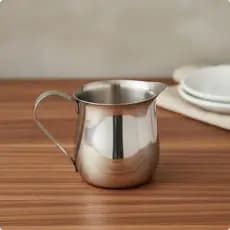 Jarra De Leite Moderna Para Creme De Aço Inoxidável , Jarro Fácil De Despejar Preparação De Bebidas Expresso Em Café Dom
