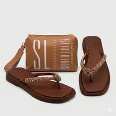 Chinelo Feminino Papete Flat Sandália Detalhe em Stras Brilho Confortavel + Bolsa de Mao Feminina Carteira Mulher