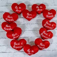 Combo 12 corações de pelúcia 10 cm - frases sortidas