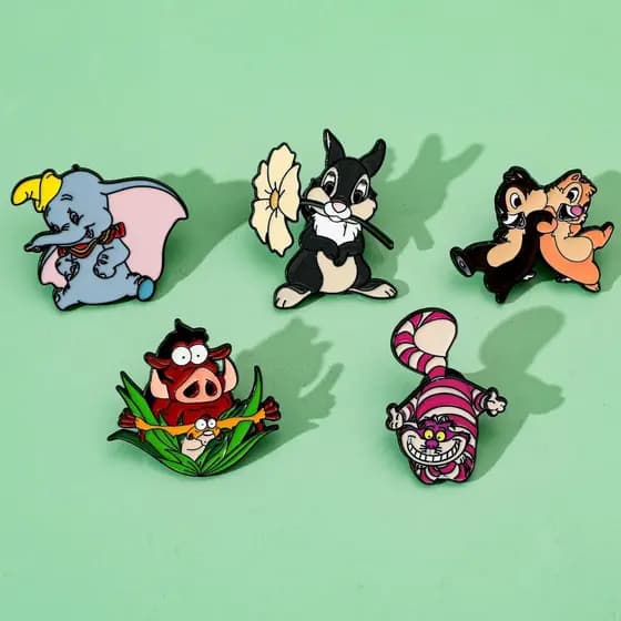 Distintivo de Metal Dumbo Personalidade Animada, Broche de Liga de Esquilo Pequeno e Fofo Chichititi, Acessório de Pino