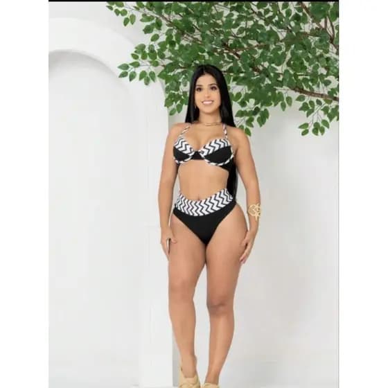 Conjunto de biquíni zebrinha anarruga com amarração nas costas