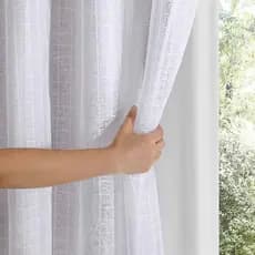 Cortina Bella Janela Pratika York Slim Blackout com Tecido 2,40 x 1,70 Sala ou Quarto Corta Luz