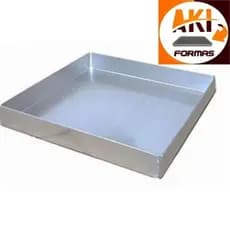 FORMA PARA BROWNIE 35X35X3 OU ROCAMBOLE FEITA DE ALUMINIO COM NOTA FISCAL (( CAIXA 9 ))