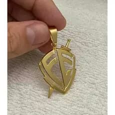Pingente moeda antiga Escudo Fé Vazado.