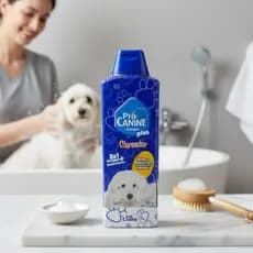 Shampoo 2 Em 1 Pró Canine Clareador 700ml Cães e Gatos