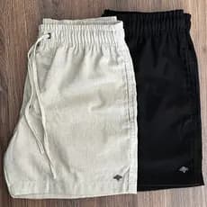 Kit 2 Shorts em Linho Masculino Premium Mauricinho Bermuda Casual Praia Verão Cor Offwhite Natural e Preto