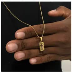 Corrente Correntinha Cordão Fino Veneziana com Pingente Placa Cruz Banhado a Ouro 18K
