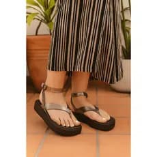 Sandália Moleca FlatForm 5489.105 Papete Tay Moda Plataforma Tira Com Fivela Tornozelo Casual Original Tendência