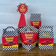 Kit Festa Ferrari | Pegue e Monte | Personalizados | Lembrancinhas | Festa infantil | Aniversário
