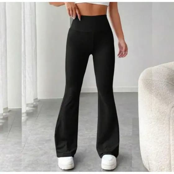 Calça Flare Bailarina Flanelada Legging Fitness Boca de Sino Zero Transparência Cós Alto