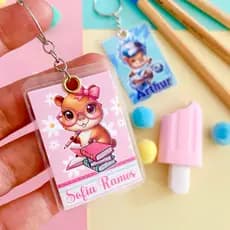 2 Chaveiros Tag para mochila| Material escolar|Plastificado frente e verso personalizado
