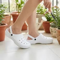 Babuchi Sandália Antiderrapante Leve Para Floricultura Jardinagem Hortifruti Feira E Serviços Gerais